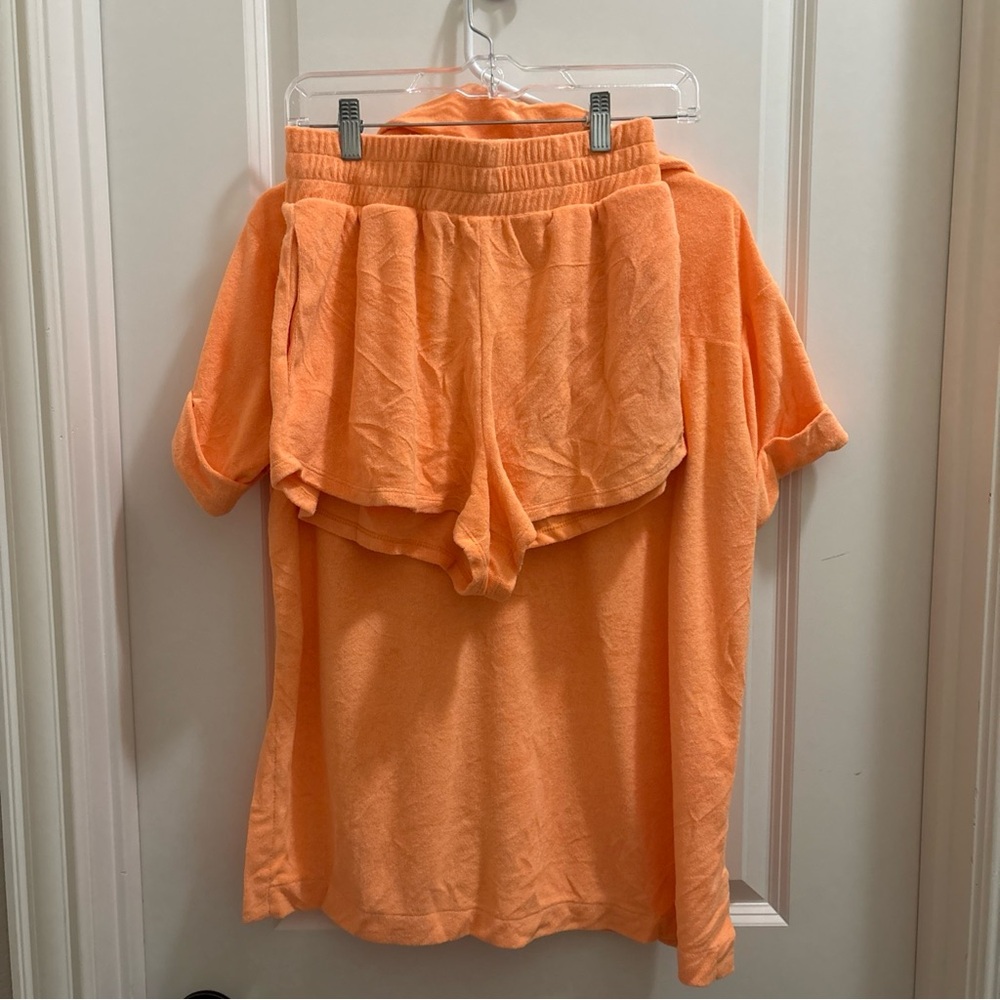 Show me your Mumu Orange Terry Cloth 2pc Shorts Set Beachy Coastal Summer - Picture 6 of 6
